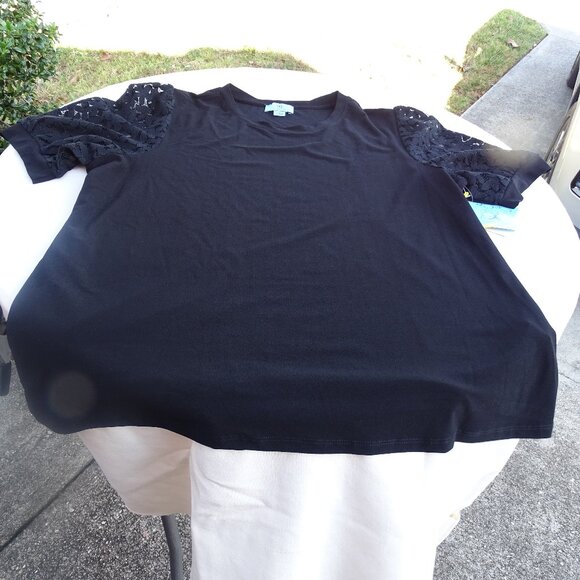 CeCe Black Knit Top with Lace Short Sleeves 1X NWT - Picture 7 of 11